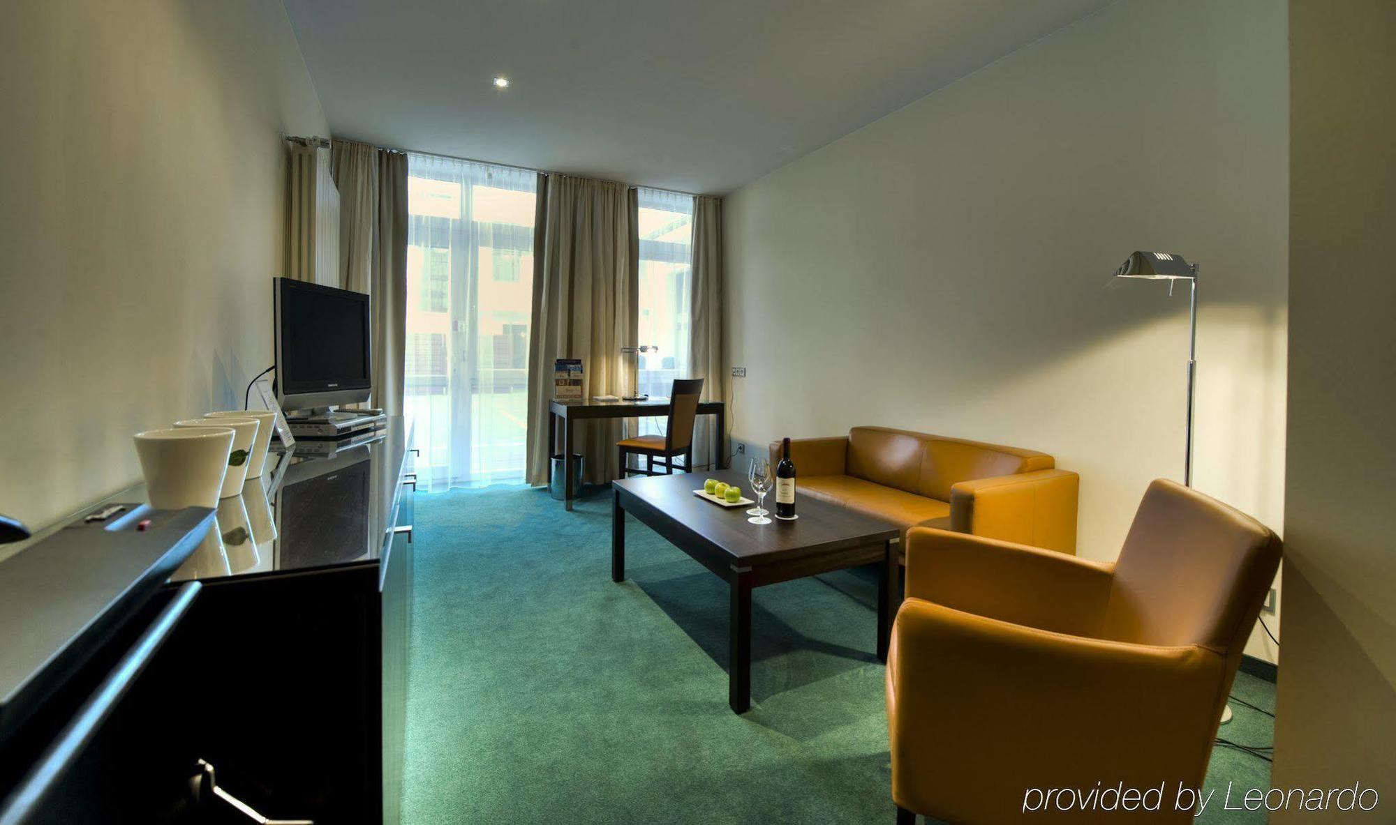 Flemings Hotel Frankfurt Hamburger Allee 美因河畔法兰克福 客房 照片